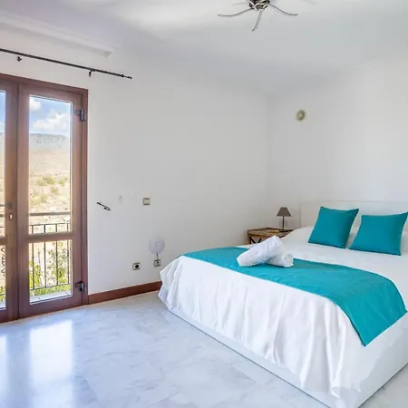 Vila Julia Deluxe *